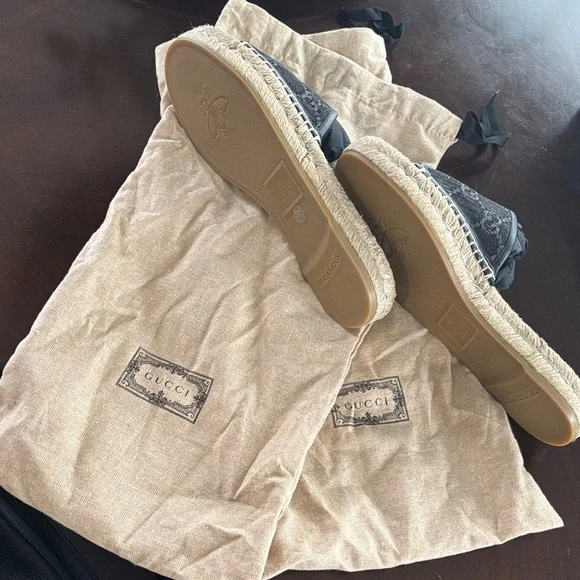 Gucci Women's Black Espadrille Sandals - Picture 5 of 5